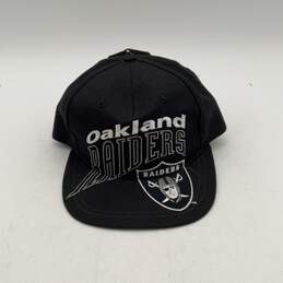 The Game Mens Black White Oakland Raiders Snapback Baseball Hat One Size