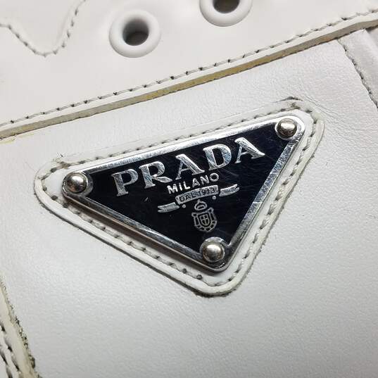 AUTHENTICATED Prada White Leather Downtown Low-Top Sneakers Mens Size 11 image number 3