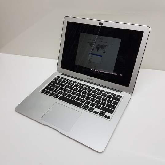 2015 MacBook Air 13 inch Intel i5-5250U1.6Ghz CPU 4GB RAM 128 HDD image number 1