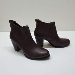 UGG Cobie II Leather Heeled Ankle Boots Color: Brown 7.5