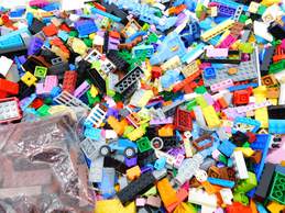6.4 LBS Mixed LEGO Bulk Box