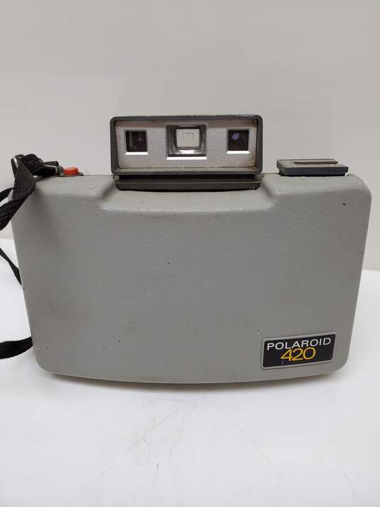 2x Vintage Cameras Kodak Instamatic M12 Super 8 Movie Camera & Polaroid 420 image number 2