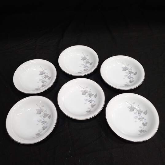 Set of 6 Noritake Ivyne Small Bowls image number 1