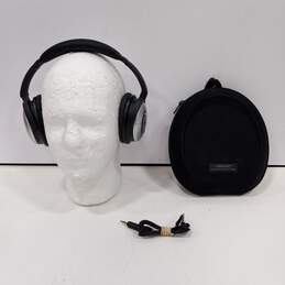 Bose Quiet Comfort 15 QC15 Acoustic Noise Canceling Headphones