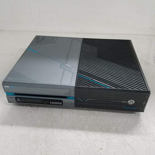 Halo 5 Microsoft Xbox One 1540 1TB Console image number 1