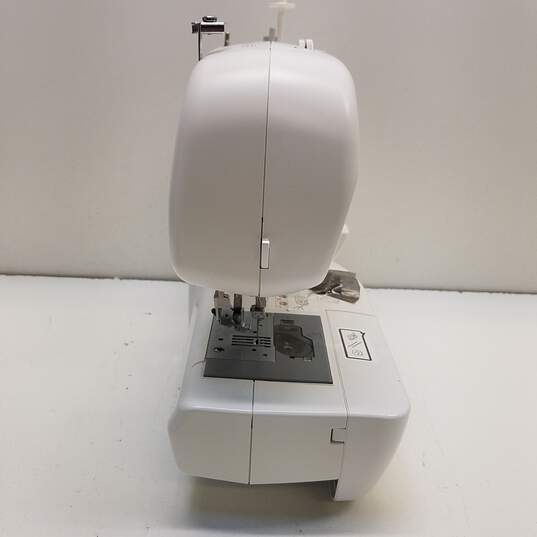 Brother XL-2600i Sewing Machine image number 8