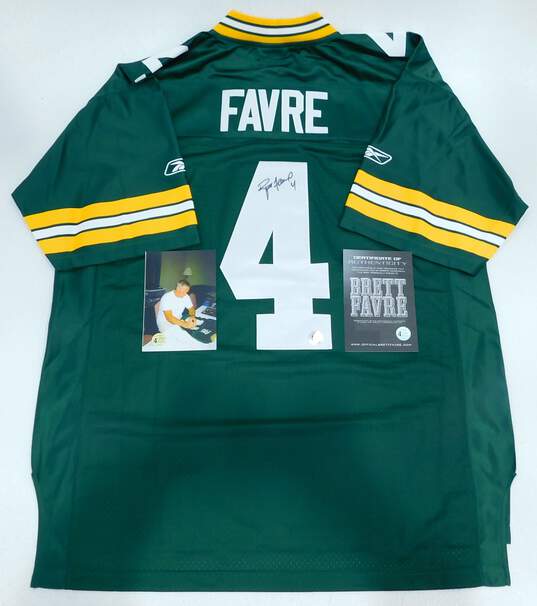 HOF Brett Favre Autographed Jersey w/ COA Green Bay Packers image number 1