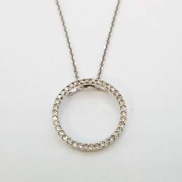 14K White Gold Diamond Disc Pendant Necklace 2.6g alternative image