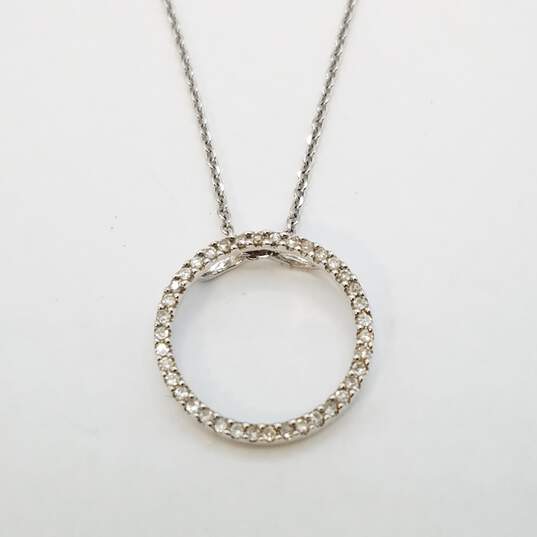 14K White Gold Diamond Disc Pendant Necklace 2.6g image number 2