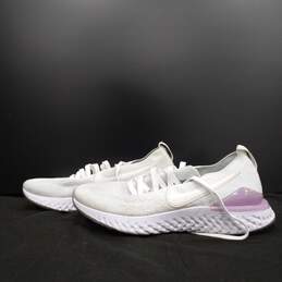Women's Nike Purple/White Sneakers Size 9 alternative image