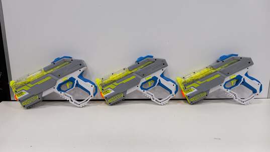 Trio of Nerf Hyper Rush 40 Pump-Action Blasters image number 1