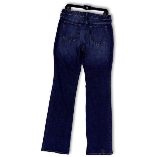 Womens Blue Denim Medium Wash Stretch Pockets Bootcut Leg Jeans Size 8L image number 2