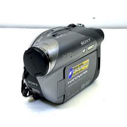 Sony Handycam DCR-DVD205 DVD Camcorder
