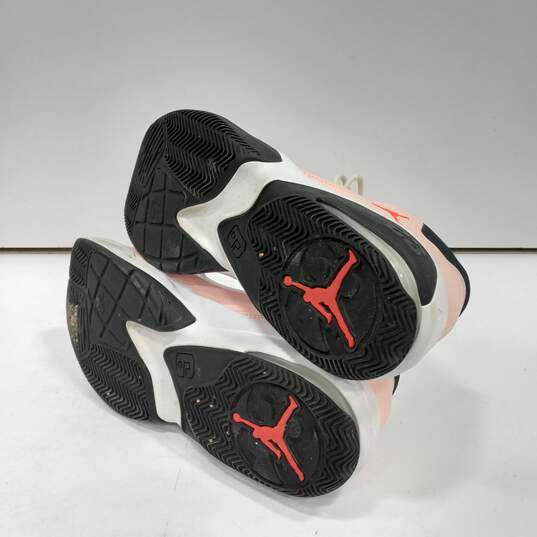 Air Jordans Athletic Shoes Size 6.5Y image number 5
