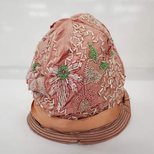 Vintage 1920s S & C Co. Pink Floral Beaded Women's Cloche Hat image number 2