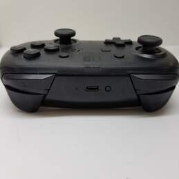 Nintendo Switch Pro Controller For Parts/Repair alternative image