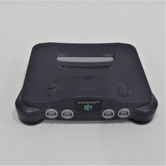 Nintendo 64 w/2 Games and One Controller image number 2