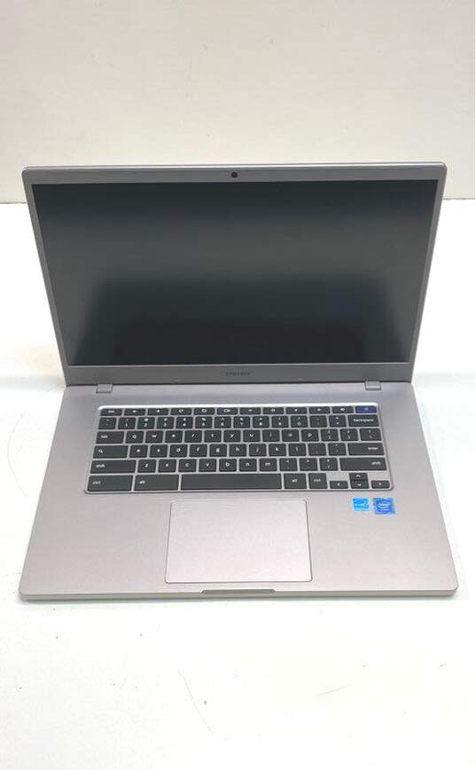 Samsung XE350XBA-K01US Chromebook 4+ (15) image number 1