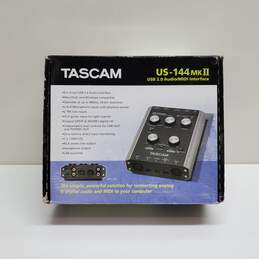 Tascam US-122MK II USB 2.0 2-channel Audio/MIDI Interface For Parts/Repair