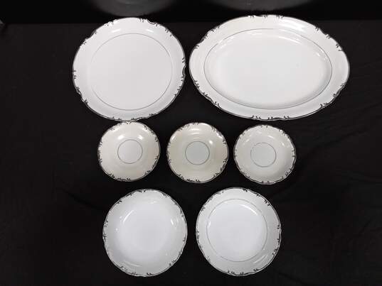 Mikasa China Platters and Bowls image number 2