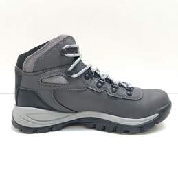 Columbia Women's Newton Ridge Plus Hiking Boots Size 8