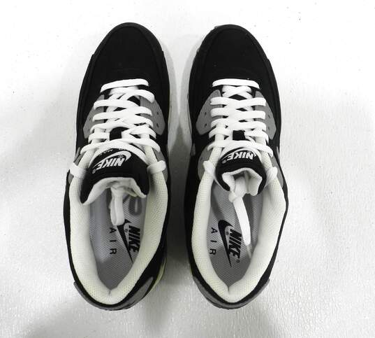 Nike Air Max 90 Black Men's Shoe Size 10 image number 2