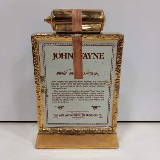 Lot of Assorted John Wayne Memorabilia image number 5