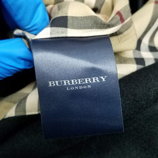 AUTHENTICATED MEN'S BURBERRY LONDON TRENCH COAT SIZE 48L image number 2