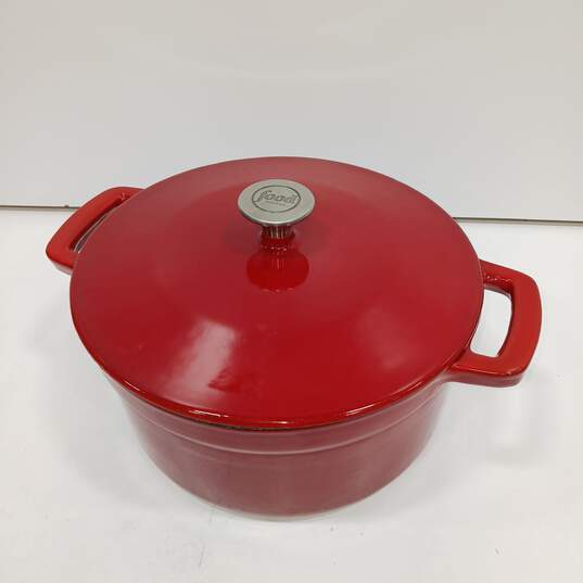 Red Casserole Dish image number 1