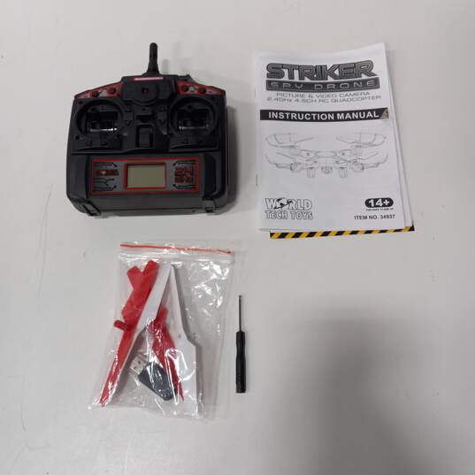 World Tech Toys Striker Spy Drone 2.4GHz 4.5CH Picture Video Camera Drone - IOB image number 3