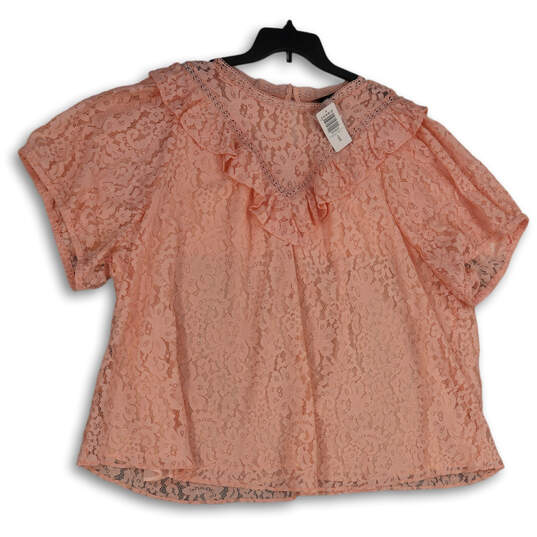NWT Womens Pink Lace Ruffle Short Sleeve Pullover Blouse Top Size 5 image number 1