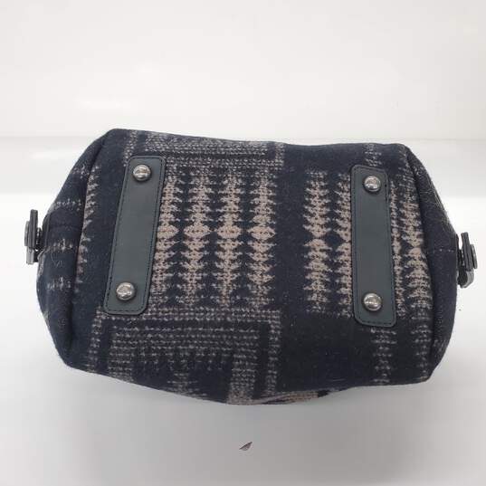 Pendleton Wool & Black Leather Travel Dopp Kit image number 5
