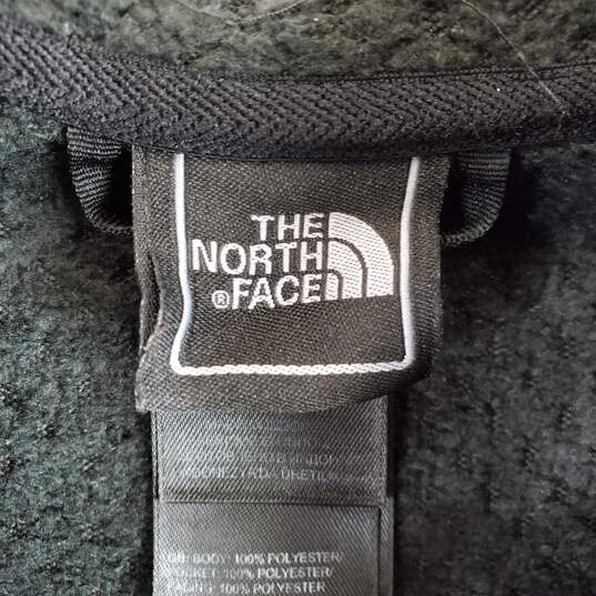 The North Face Women Black Zip Sweater M image number 3