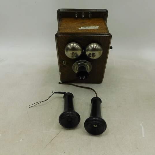 The North Electric Co. Wood Box Crank Wall Phone Vintage Landline Telephone P&R image number 1