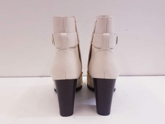 Michael Kors Perry Ankle Boots Cream 9 image number 5