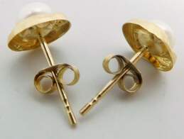 14K Yellow Gold Cross Pendant & Pearl Post Earrings 0.9g alternative image