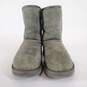 Ugg Women Gray Boots SZ 5 image number 1