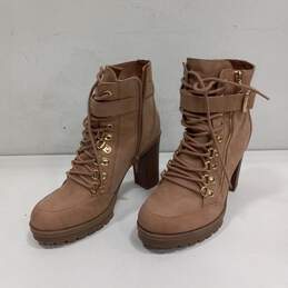 Women's G By Guess Grazzy 2 Tan Ankle Boots Size 9M alternative image