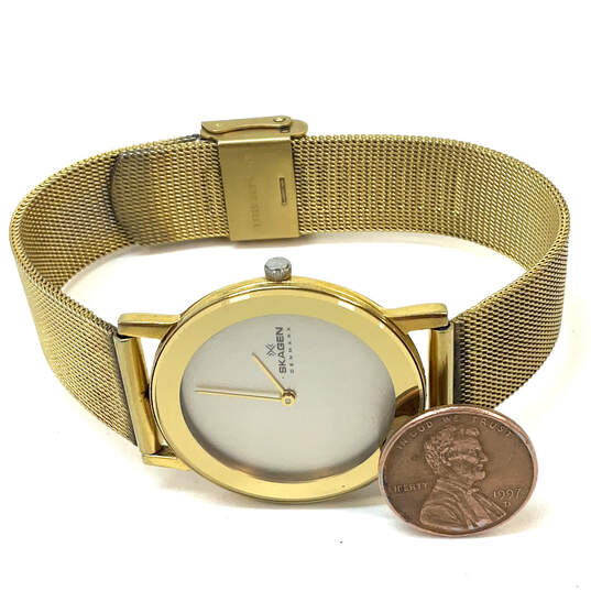Designer Skagen Gold-Tone Stainless Steel Mesh Strap Analog Wristwatch image number 2