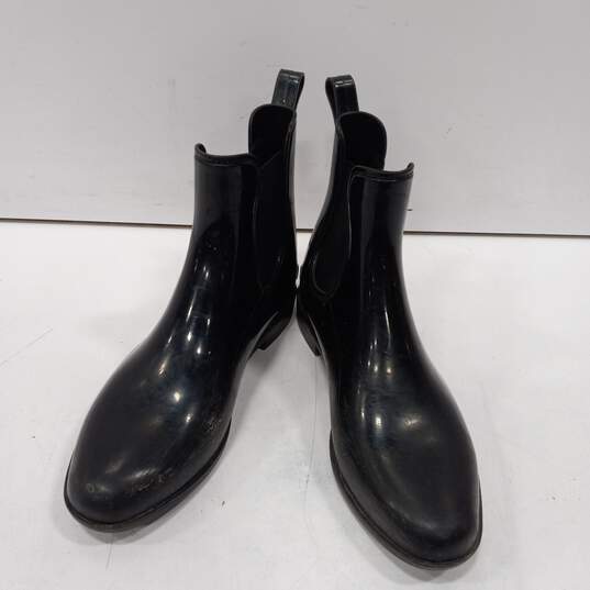 Ralph Lauren Women's Black Rubber Chelsea Boots Size 9 image number 1