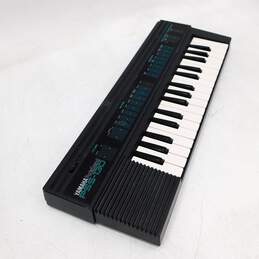 VNTG Yamaha Brand PSS-130 Model PortaSound Electronic Keyboard
