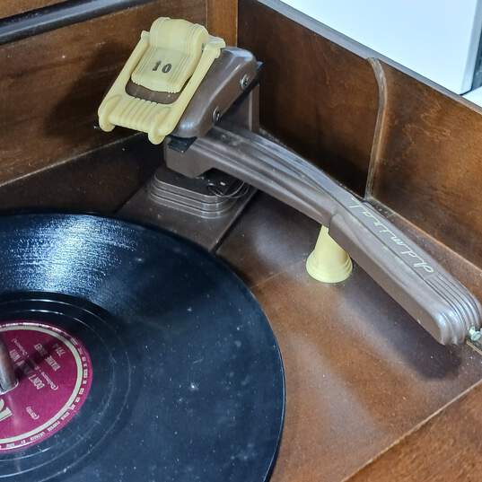 Vintage Admiral Record Player In Wooden Case image number 3