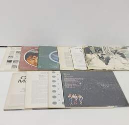 11pc Set of Assorted Vintage Vinyl Records alternative image