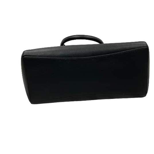 Black Kate Spades Handbag image number 4