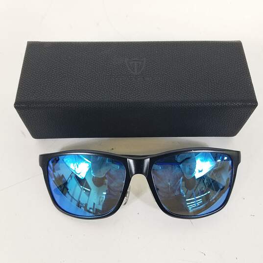 Buy the Attcl Black Metal Mirrored Browline Sunglasses