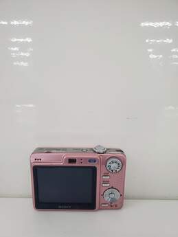 Sony Cyber-shot DSC-W55 7.2MP Digital Camera Pink for parts and repair alternative image