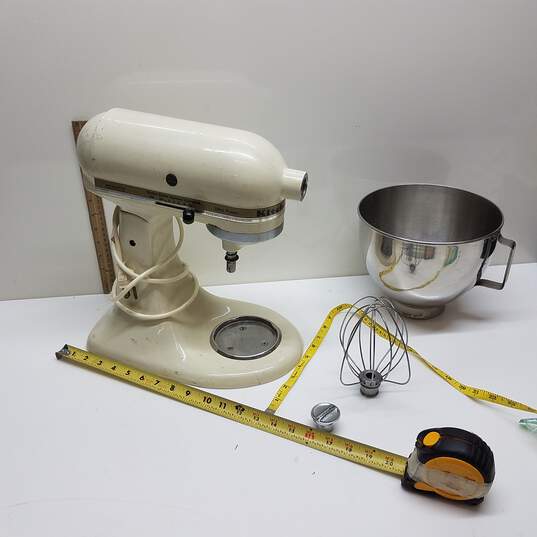 Countertop Mixer Model KSM90 White Untested P/R - Item 001 071623MJS image number 1