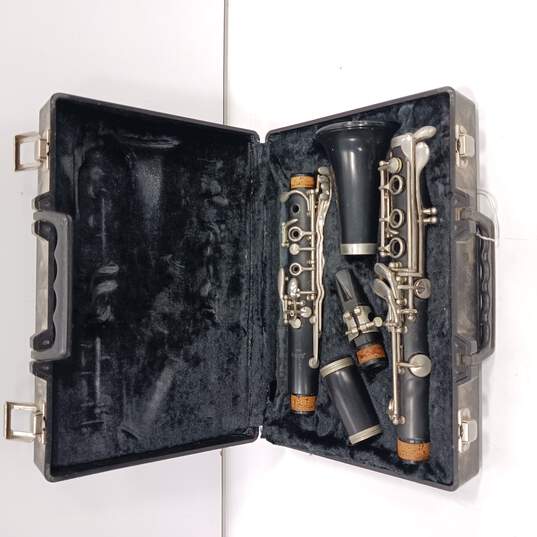 Artley B-Flat Clarinet In Case image number 1