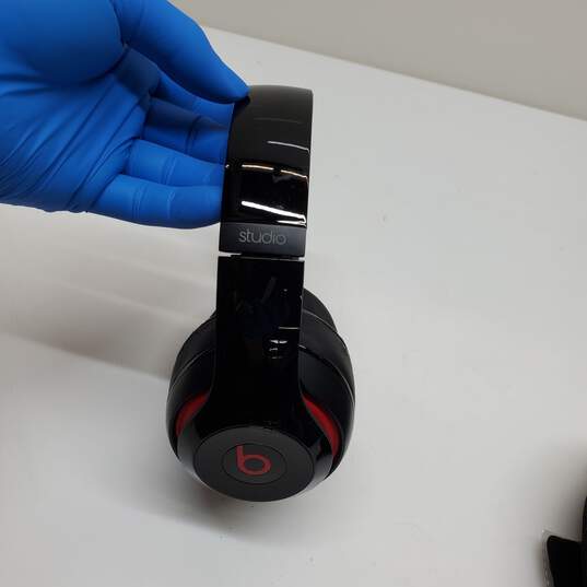 Beats By Dre Studio Black On Ear Headphones With Case image number 2