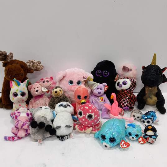 Bundle of Assorted TY Beanie Babies & Boos image number 1